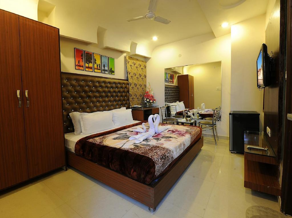 Hotel Pearl Inn & Suites Amritsar Phòng bức ảnh
